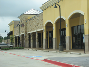 New shopping developed around Unicorn Lake in Denton